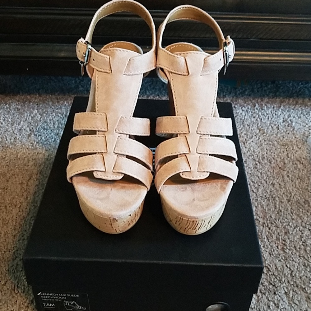 New COACH blush/tan suede wedges